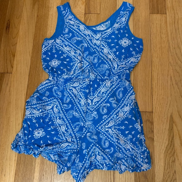 Girls size medium romper - Picture 4 of 4